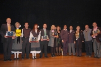 <a href='javascript:PopupPic('http://www.alhaurin.com/noticias/imagenes/2011/Diciembre/torrijos.jpg')'><img src='http://www.alhaurin.com/nuevo/imagenes/lupita.gif'></a>