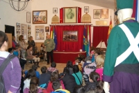 <a href='javascript:PopupPic('http://www.alhaurin.com/noticias/imagenes/2011/Diciembre/torrijos22.jpg')'><img src='http://www.alhaurin.com/nuevo/imagenes/lupita.gif'></a>