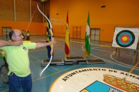 <a href='javascript:PopupPic('http://www.alhaurin.com/noticias/imagenes/2012/Enero/tiro_con_arco.jpg')'><img src='http://www.alhaurin.com/nuevo/imagenes/lupita.gif'></a>