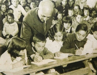 <a href='javascript:PopupPic('http://www.alhaurin.com/noticias/imagenes/2012/Febrero/escuelas.jpg')'><img src='http://www.alhaurin.com/nuevo/imagenes/lupita.gif'></a>