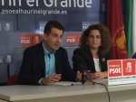 <a href='javascript:PopupPic('http://www.alhaurin.com/noticias/imagenes/2014/Diciembre/psoe_alhaurin_grande.jpg')'><img src='http://www.alhaurin.com/nuevo/imagenes/lupita.gif'></a>