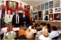 <a href='javascript:PopupPic('http://www.alhaurin.com/noticias/imagenes/2014/Mayo/torrijos_2.jpg')'><img src='http://www.alhaurin.com/nuevo/imagenes/lupita.gif'></a>