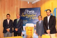 <a href='javascript:PopupPic('http://www.alhaurin.com/noticias/imagenes/2014/Septiembre/feria_de_la_tapa_antequera.jpg')'><img src='http://www.alhaurin.com/nuevo/imagenes/lupita.gif'></a>