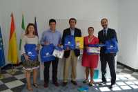 <a href='javascript:PopupPic('http://www.alhaurin.com/noticias/imagenes/2015/Septiembre/tu_material_estrella.jpg')'><img src='http://www.alhaurin.com/nuevo/imagenes/lupita.gif'></a>